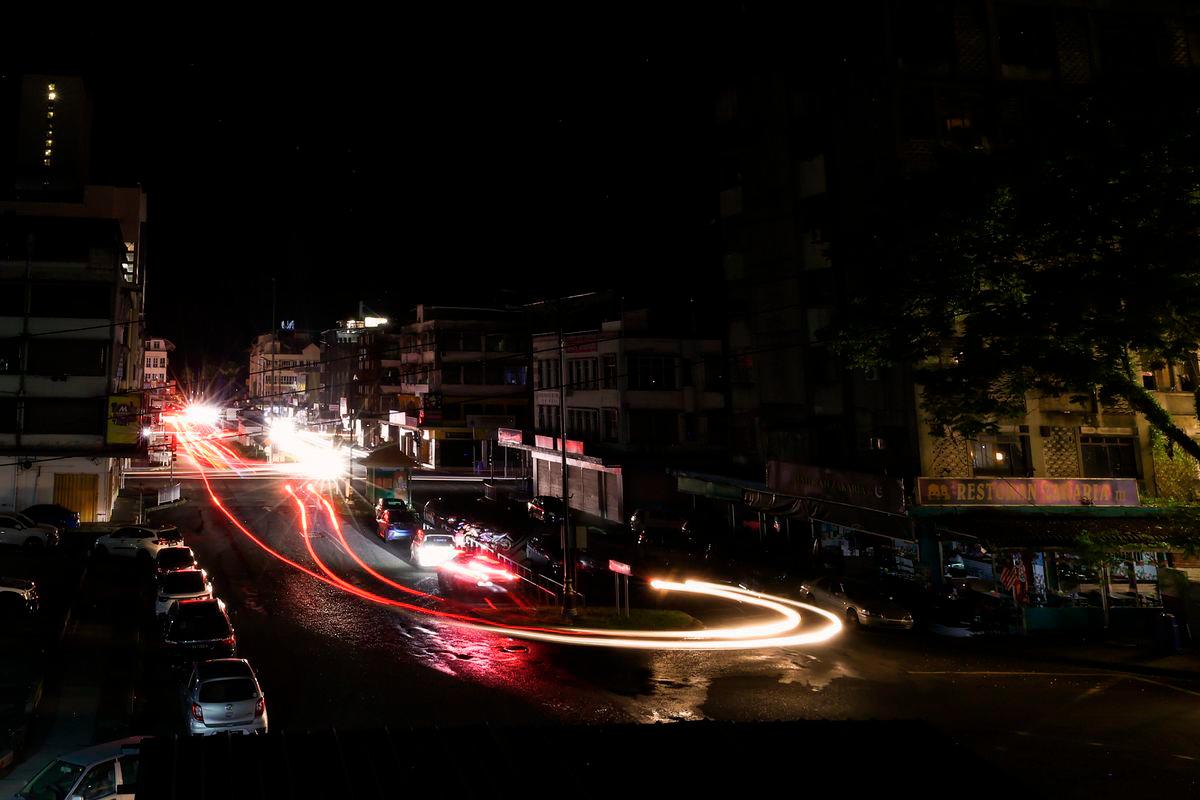 The Sandakan city centre was in darkness due to a power outage during an inspection last night. The entire east coast of Sabah was plunged into darkness after a power disruption occurred at 5.05pm when the 275KV Kolopis-Segaliud transmission line experienced a fault. – BERNAMA