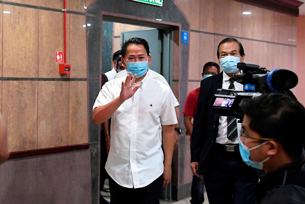 Peter Anthony at Kota Kinabalu court to face money laundering charges