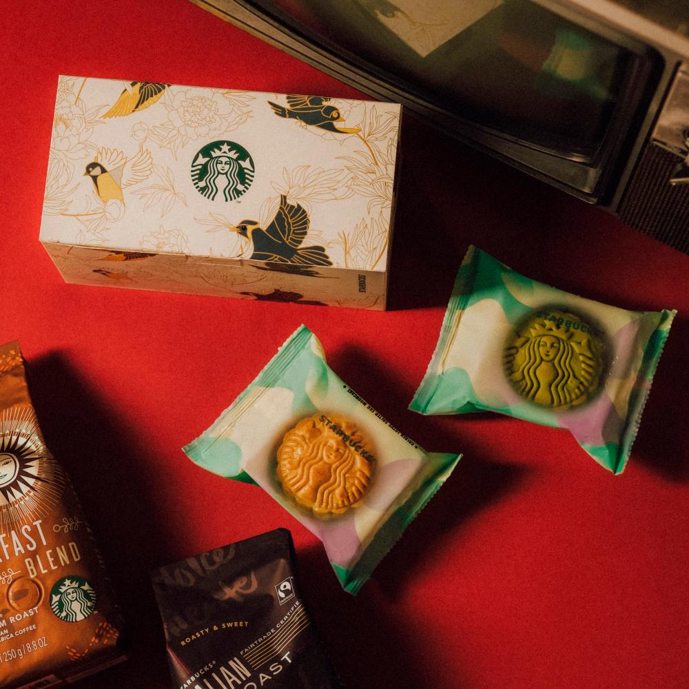 $!The four new flavours on mooncakes include Caramel Macchiato, Matcha Adzuki, Lotus Salted Egg and Chocolate Hazelnut Praline.