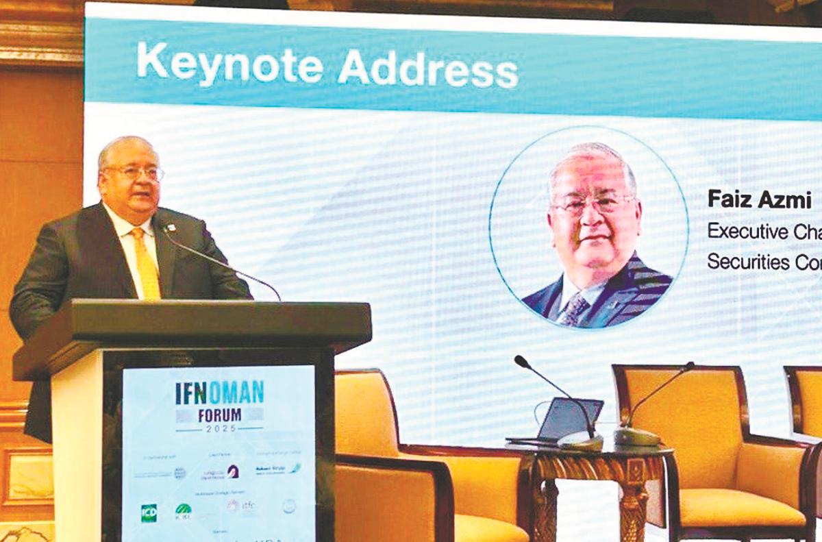 Faiz delivering his keynote address at the IFN Oman Forum 2025 in Muscat.
