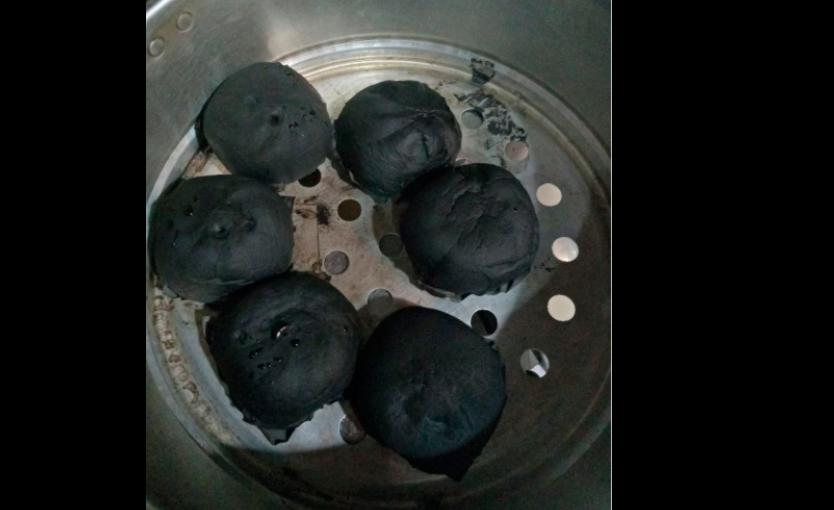 Woman who posted photo of burnt paus on FB makes police report against insults