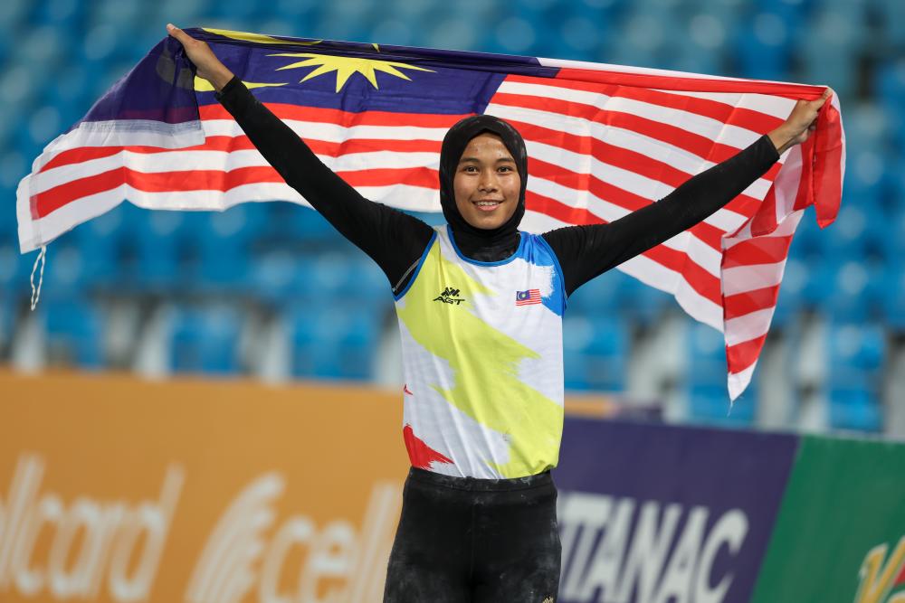 The six gold haul, the best so far this time around, saw the national contingent remain in seventh place with a total of 21 gold, 22 silver and 42 bronze/BERNAMAPIX