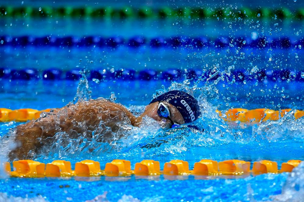 National swimmer Welson Sim competes in the 400m men’s freestyle event at the New Clark City Aquatics Center in New Clark City. - Bernama