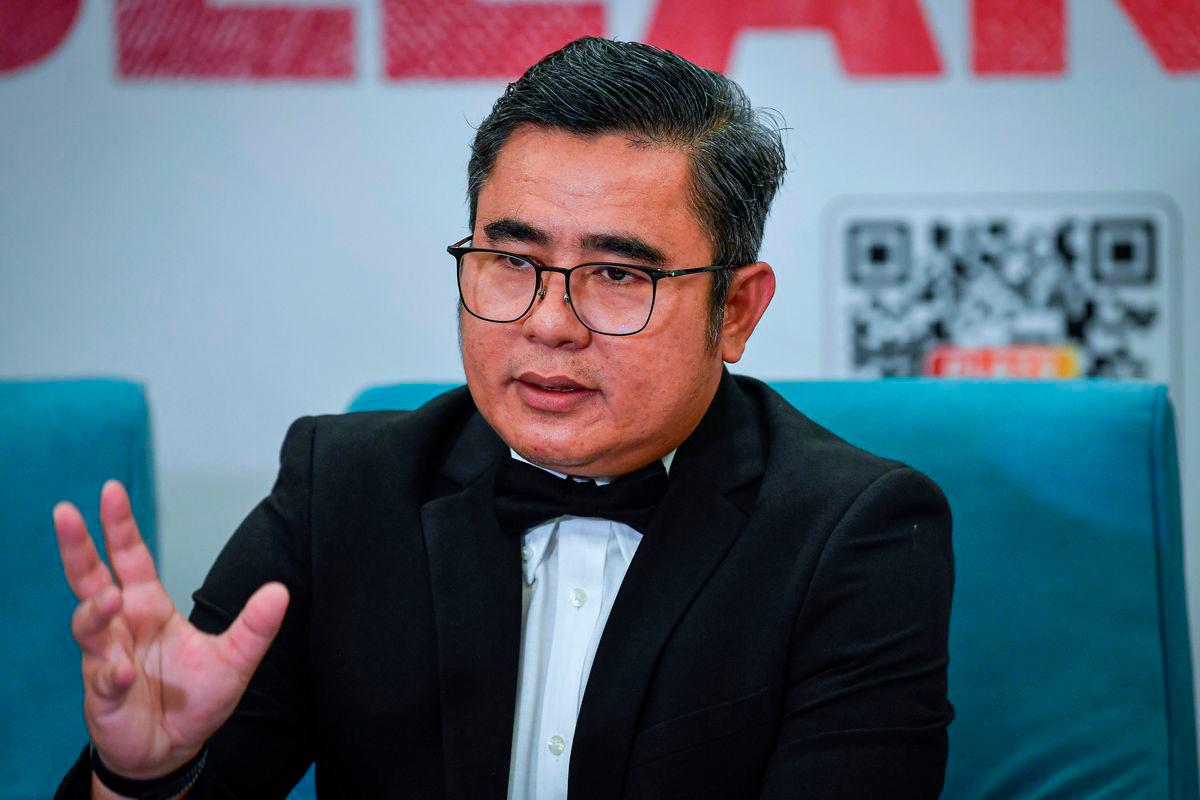 Ketua Yayasan Menteri Besar Selangor (Pemerbadanan) atau (MBI) Ahmad Azri Zainal Nor semasa sidang media mengenai Malam Anugerah Platform Selangor 2025 - FotoBernama