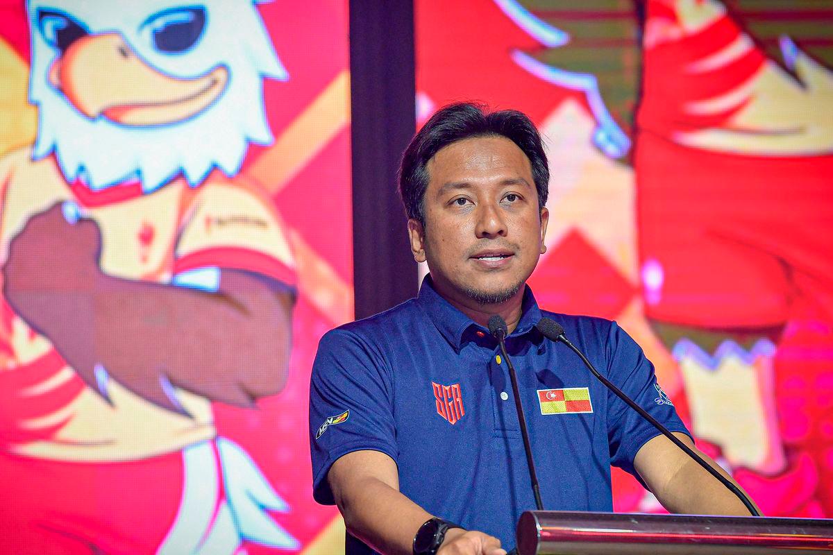Exco Belia, Sukan dan Keusahawanan Negeri Selangor Mohd Najwan Halimi beucap ketika hadir ke Majlis Penutup Kejohanan Sukan Selangor (SUKSES) Ke-15 2015 di Dewan Hamzah Majlis Benadaraya Diraja Klang hari ini -fotoBERNAMA