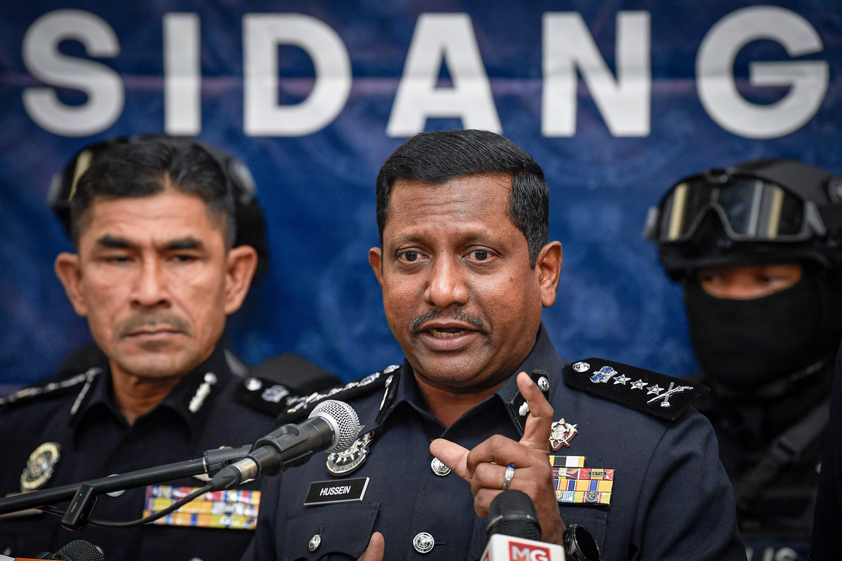 Selangor police chief Datuk Hussein Omar Khan. - BERNAMApix