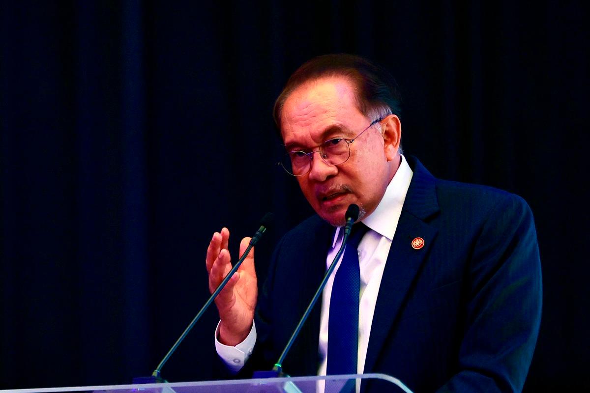 Perdana Menteri Datuk Seri Anwar Ibrahim. Bernamapix