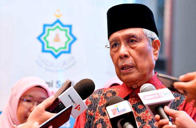 Pengerusi Majlis Agama Islam Selangor (MAIS) Tan Sri Abdul Aziz Mohd Yusof - fotoBERNAMA