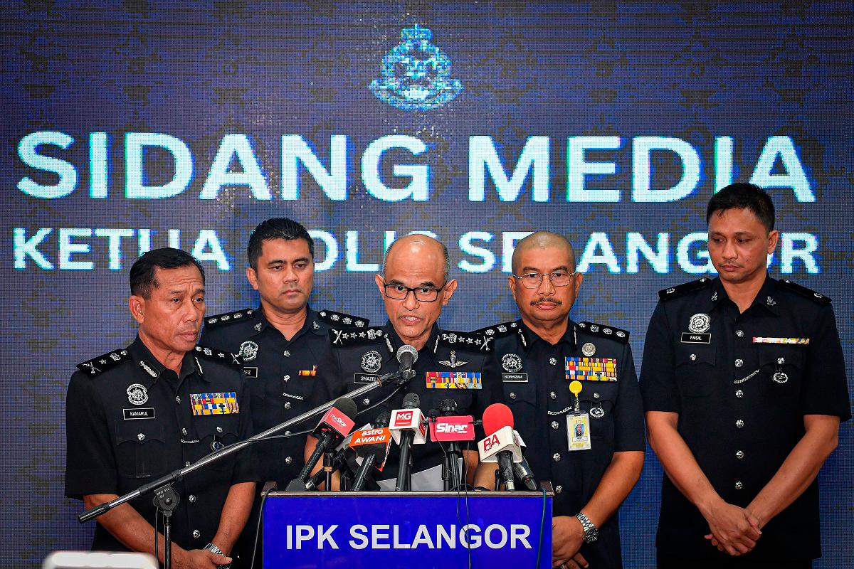 - fotoBERNAMA