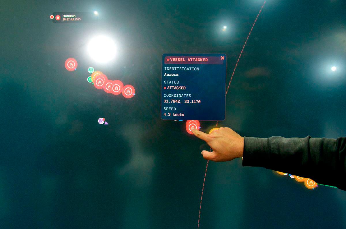 Personnel at the Sumud Nusantara Control Centre (SNCC) are actively updating the latest status of the Global Sumud Flotilla (GSF) mission and information on the Malaysians who were intercepted and lost contact while en route to Gaza. – BERNAMA
