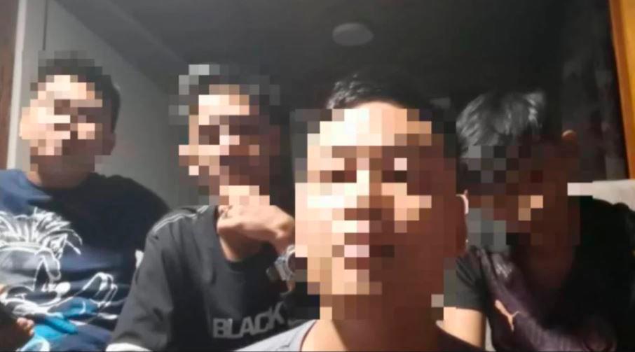 Screen grab of TikTok viral video showing four men claiming to support Sihulk’s teachings while mentioning several verses that distort the Islamic faith.