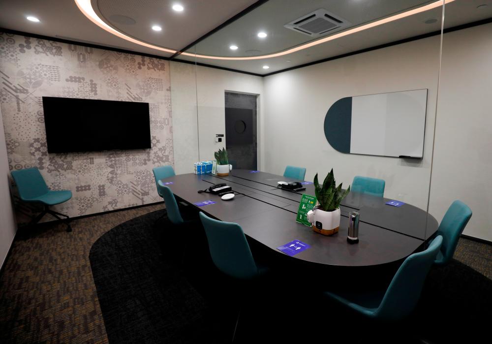 A view of a meeting room outfitted with airtight glass panels at short-stay facility Connect@Changi, a complex of hotel rooms and meeting halls near the airport which will welcome business ‘bubble’ travellers from March. – REUTERSPIX