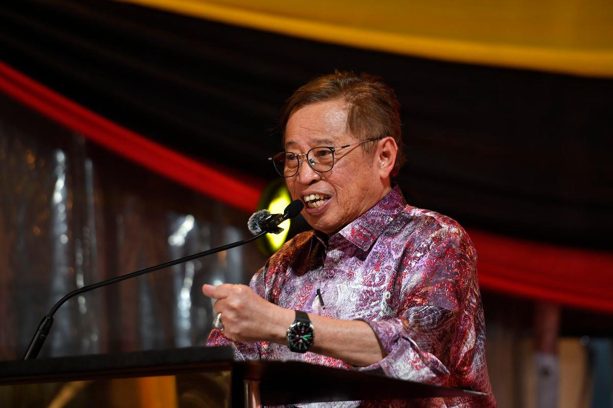 Tan Sri Abang Johari Tun Openg. FotoBernama