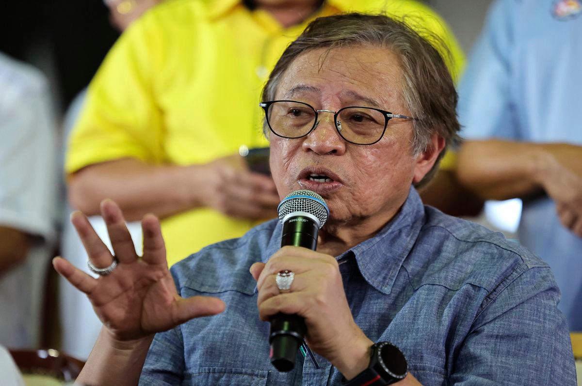 Tan Sri Abang Johari Tun Openg - FotoBernama