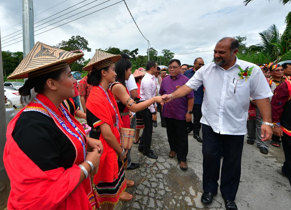 Communications and Multimedia Minister Gobind Singh Deo meets with with the people in Kampung Paon Rimo, Serian on June 1, 2019. - Bernama