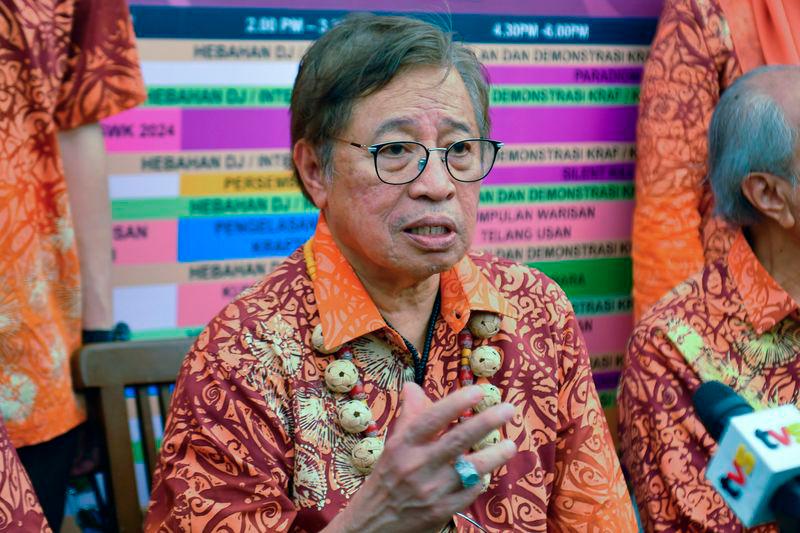 Sarawak Premier Tan Sri Abang Johari Tun Openg - BERNAMApix