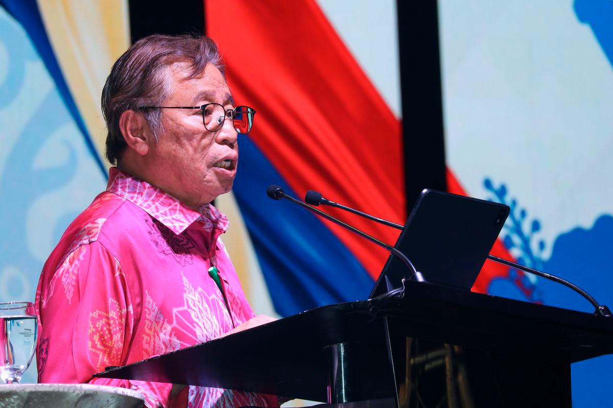 Sarawak Premier Tan Sri Abang Johari Tun Openg. Bernamapix