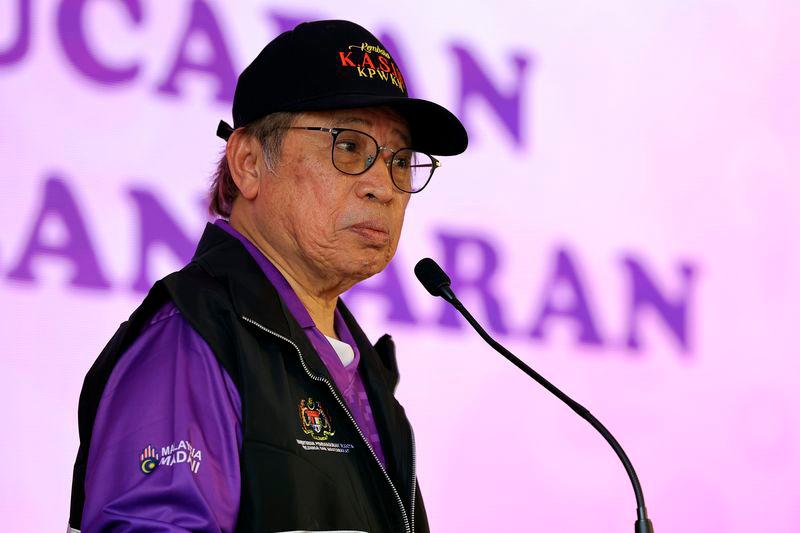 Sarawak Premier Tan Sri Abang Johari Tun Openg - BERNAMApix