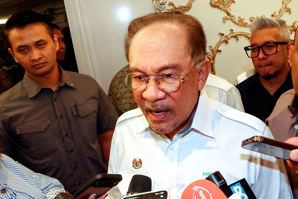 Perdana Menteri Datuk Seri Anwar Ibrahim - BERNAMA