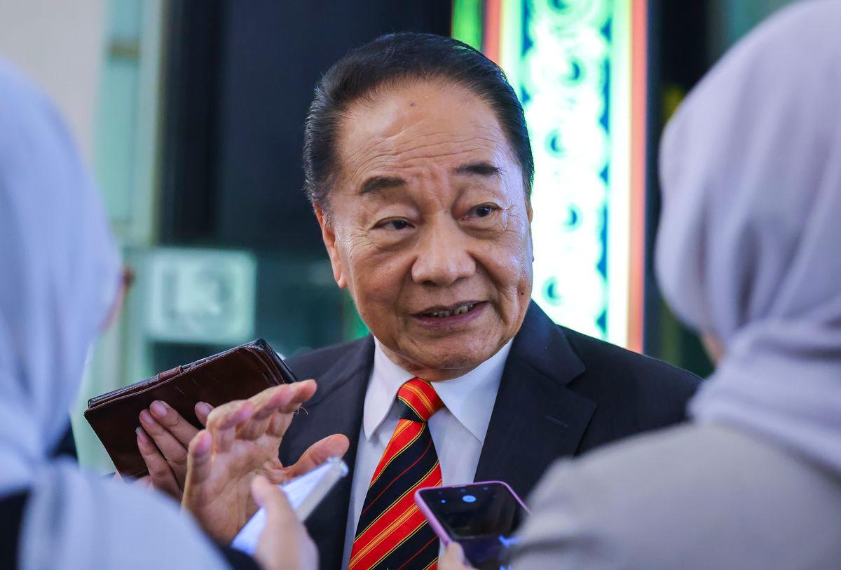 Ahli Dewan Undangan Negeri Bawang Assan Datuk Seri Wong Soon Koh - fotoBERNAMA