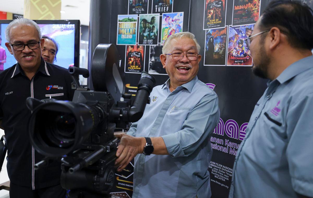 Kakus assemblyman Datuk Seri John Sikie Tayai - Photo by BERNAMA