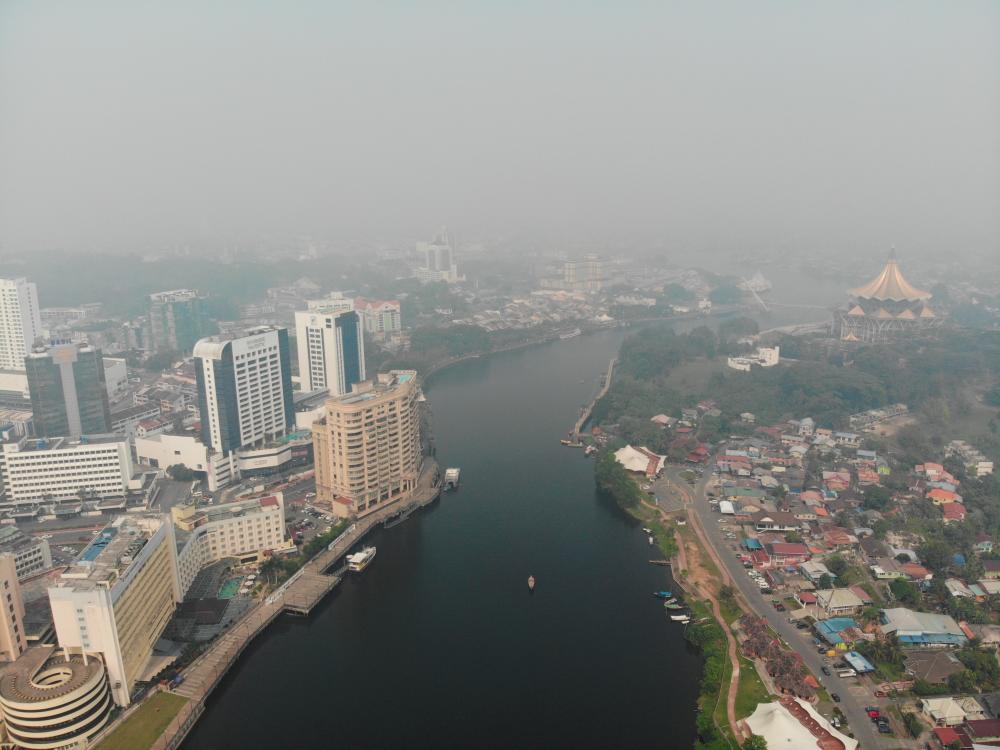 Aerial view of Kuching city with API reading of 245 11am yesterday. — Bernama