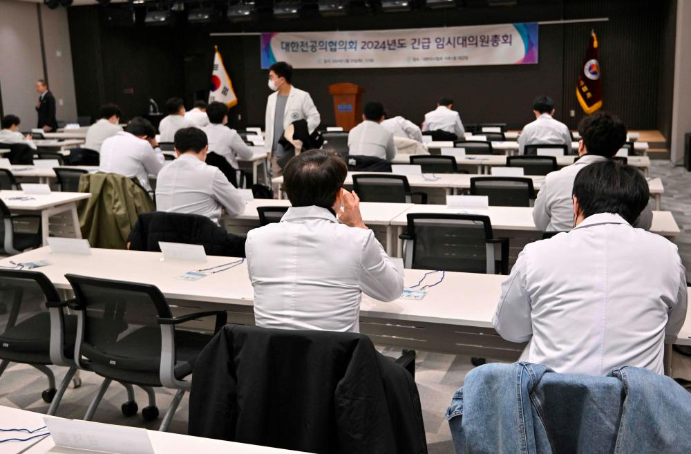 Trainee doctors attend an emergency meeting at the Korean Medical Association building on February 20, 2024/AFPPix