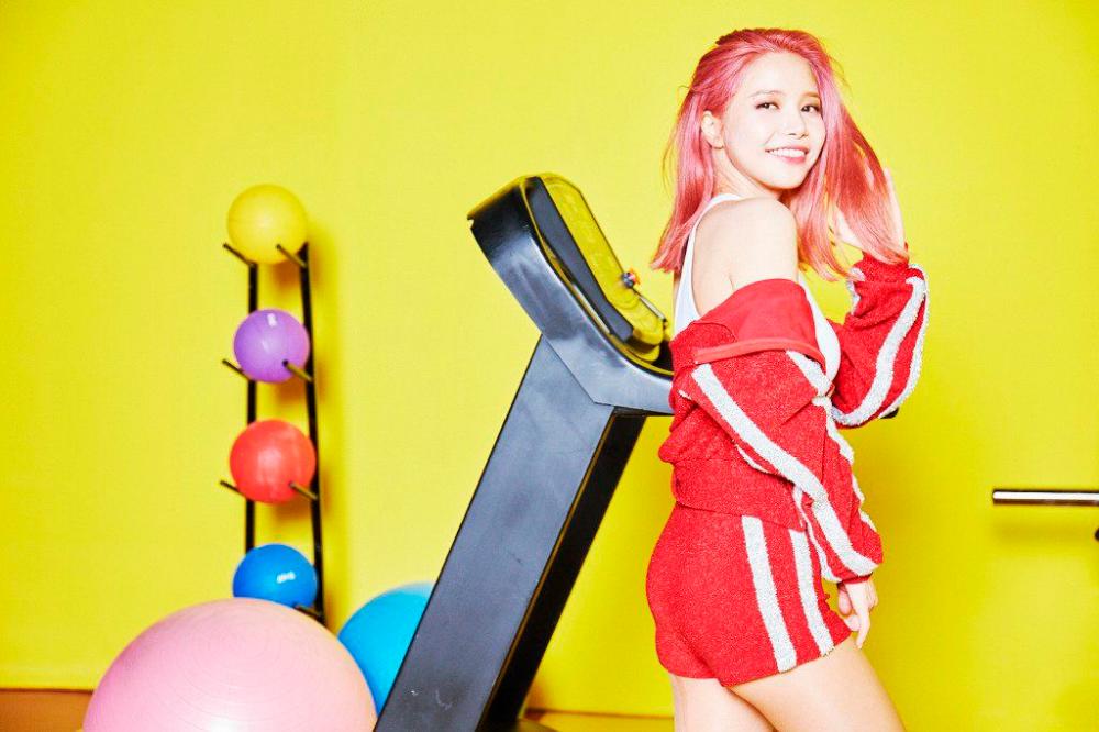 Solar has gotten both praise and criticism for her efforts to maintain her weight.