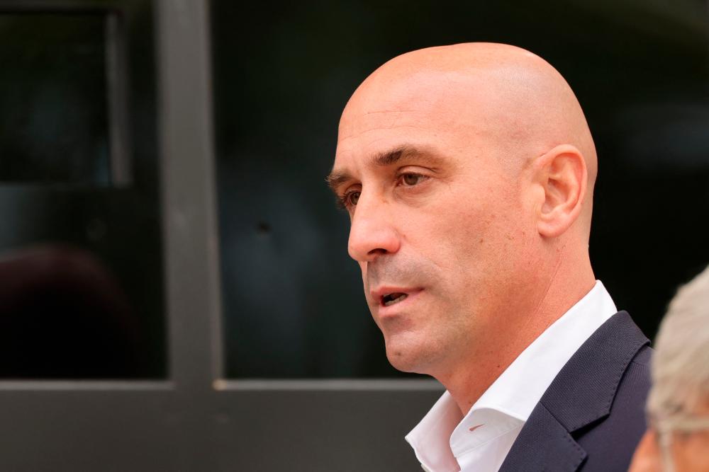 Former president of the Spanish football federation Luis Rubiales leaves the Audiencia Nacional court in Madrid on September 15, 2023/AFPPix