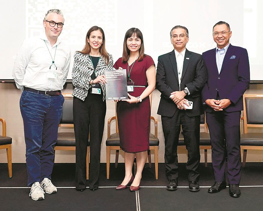 From left: BCG X managing director and partner Hanno Stegmann, BCG Malaysia head Datin Nurlin Mohd Salleh, Teo, MDEC chairman Syed Ibrahim Syed Noh and MDEC CEO Mahadhir Aziz at the event.