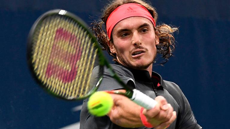 (video) Tsitsipas through to fourth round after injured Bedene retires