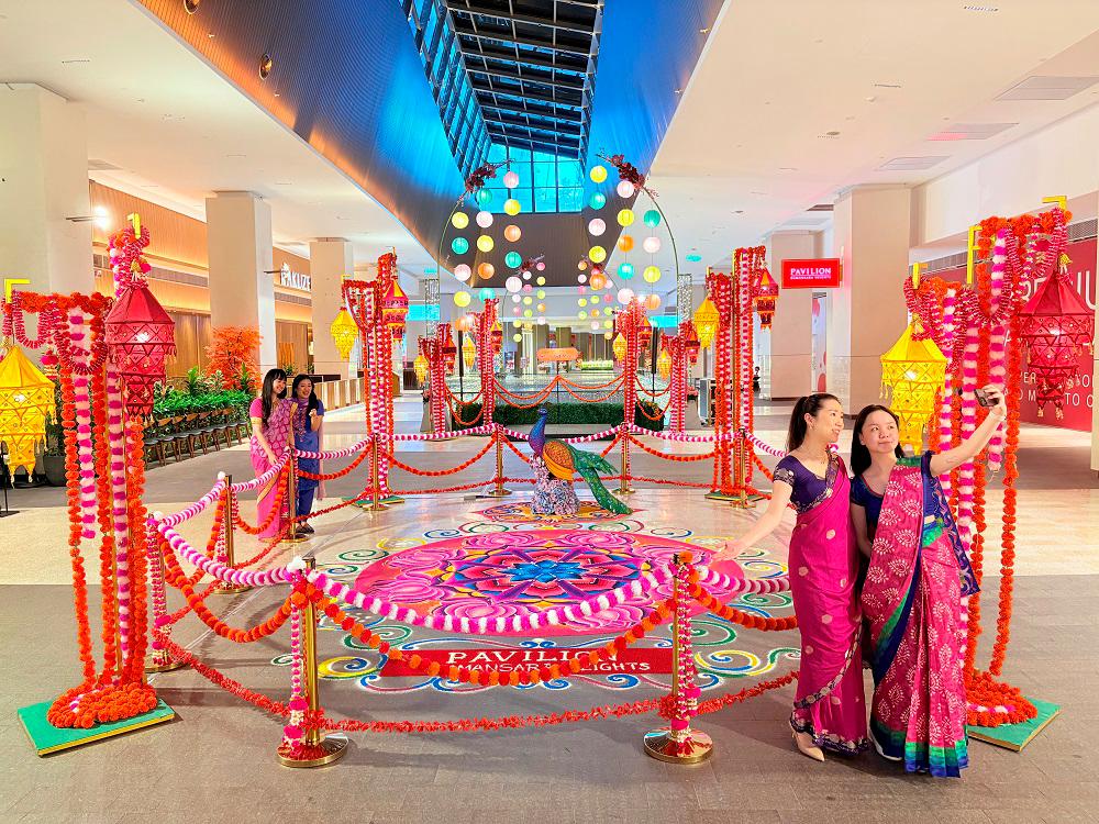 Step into the festive splendour of Gaya Deepavali at Pavilion Damansara Heights.