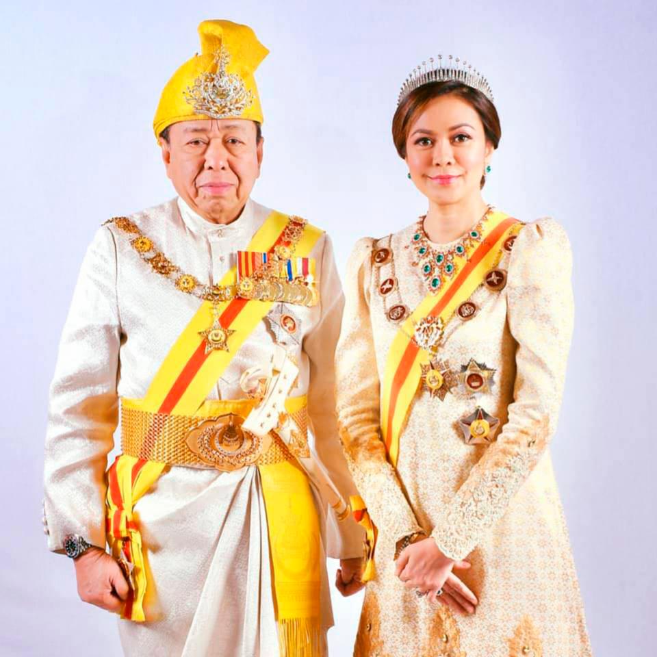 Sultan Selangor Sultan Sharafuddin Idris Shah dan Tengku Permaisuri Selangor Tengku Permaisuri Norashikin