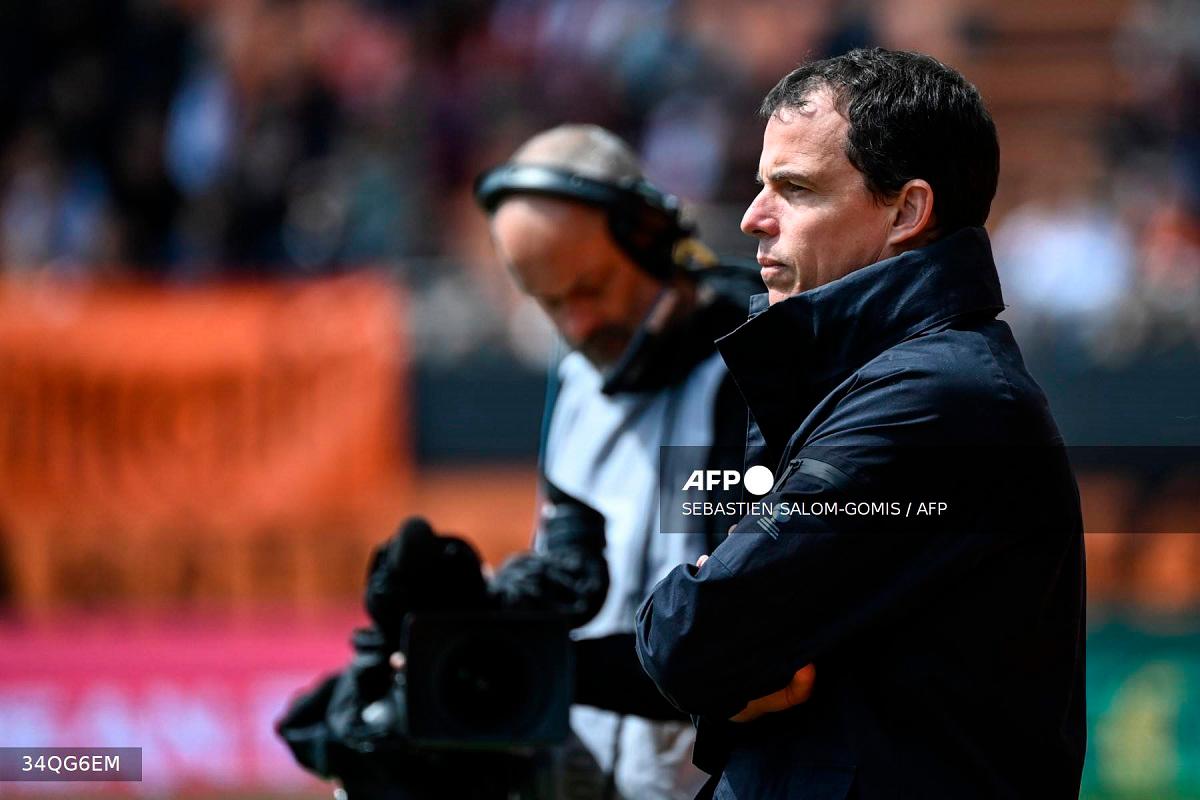 Lorient's French head coach Regis Le Bris. - Sebastien SALOM-GOMIS / AFP