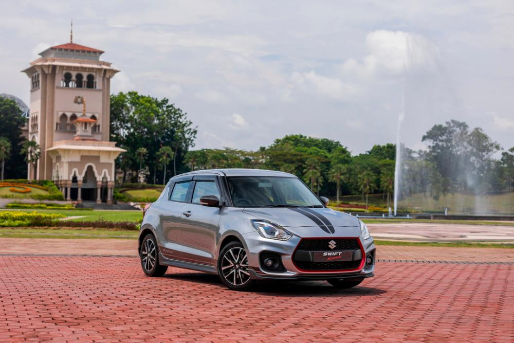 2023 Suzuki Swift Sport Silver Edition launched in Malaysia – sportier  styling; 10-inch HU; from RM146k 