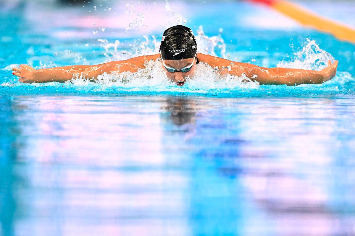 Canada’s swimmer Summer Mcintosh competes in a heat of the women’s 200m individual medley swimming event during the 2025 World Aquatics Championships in Singapore on July 27, 2025- Photo by MANAN VATSYAYANA / AFP