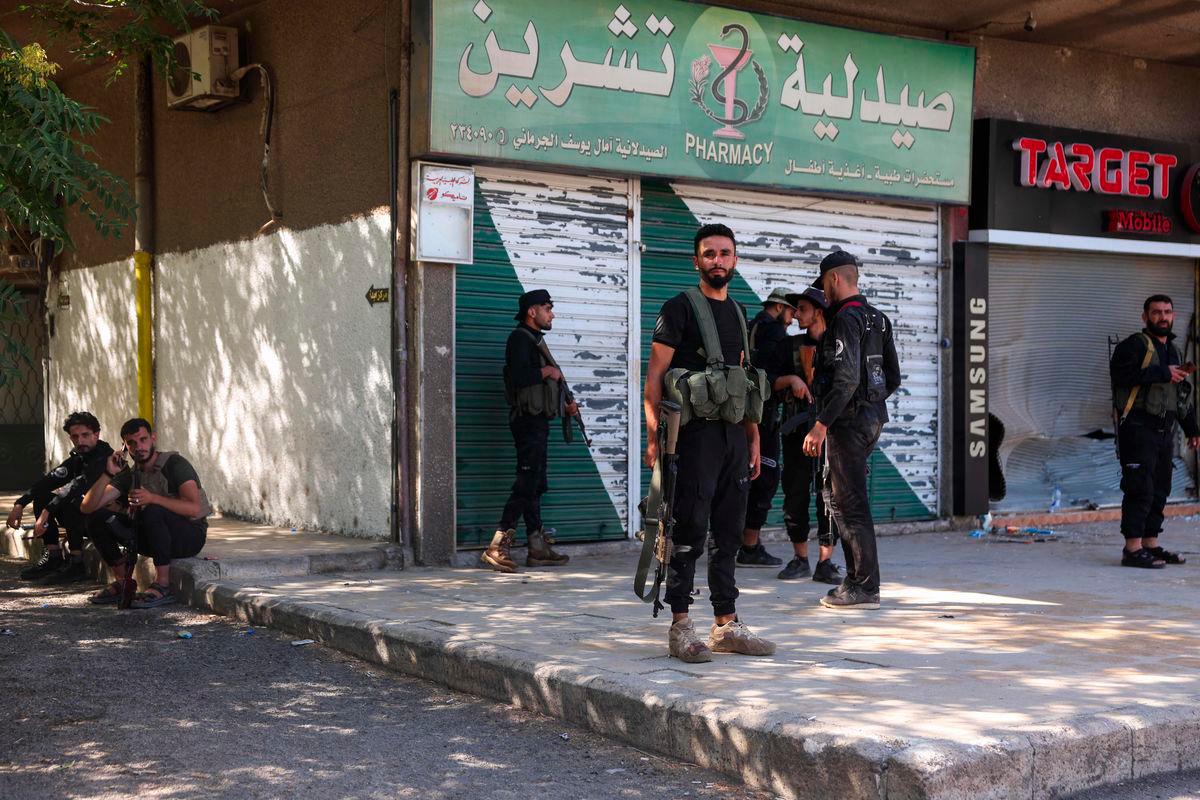 Syrian security forces deploy amid clashes in the southern Sweida city on July 16, 2025. (Photo by OMAR HAJ KADOUR / AFP)