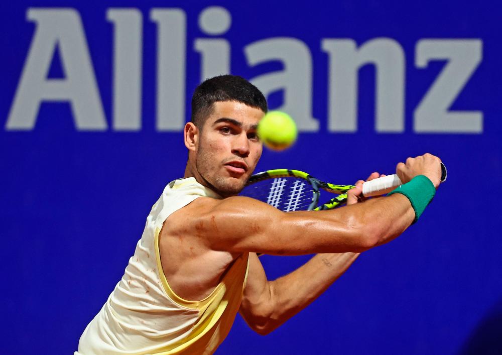 Spain’s Carlos Alcaraz returns the ball to Chile’s Nicolas Jarry during the ATP 250 Argentina Open semi final round tennis match in Buenos Aires on February 17, 2024/AFPPix