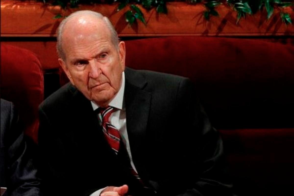 Mormon Apostle Russell M. Nelson, next in line to lead the church, waits for the first session of the Church of Jesus Christ of Latter-day Saints 187th semiannual general conference top start in Salt Lake City, Utah, U.S., September 30, 2017. - REUTERS