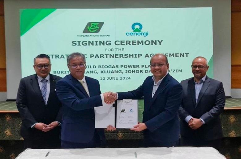 The 1.2MW biogas power plant will be built at Bukit Lawiang Palm Oil Mill in Kluang. – Bernamapic