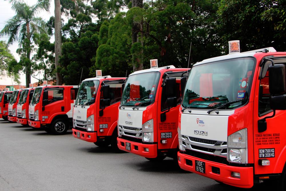 Tenaga Nasional acquire 61 Isuzu lorries
