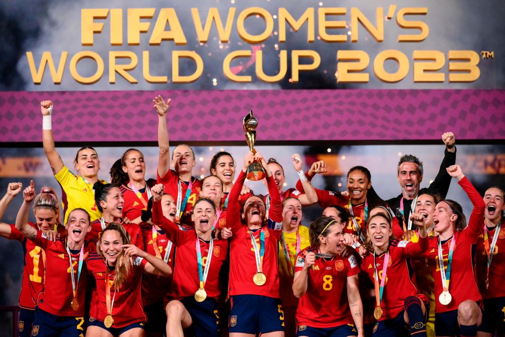 Spain defeat England in final of record-breaking Women's World Cup