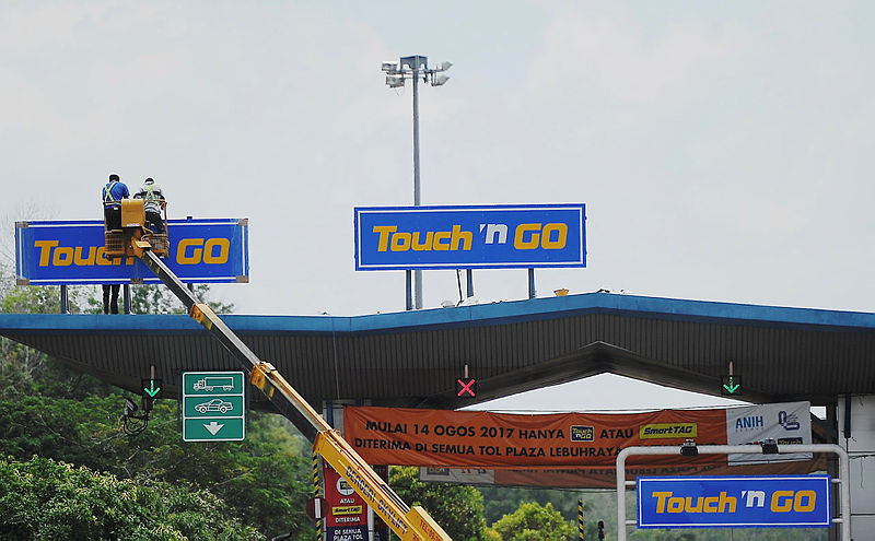 Motorists advised to top up Touch n Go cards before beginning Aidiladha journey