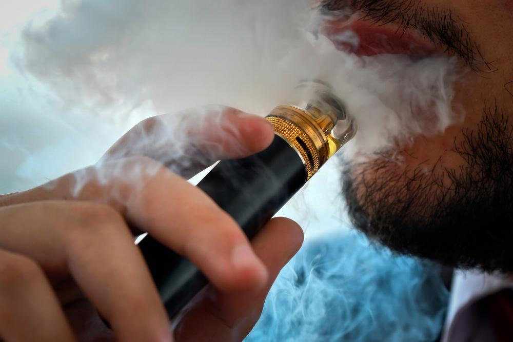 KUALA TERENGGANU, August 2 -- The Tobacco and Smoking Products Control Bill (RUU) 2022 which has been worked on for more than a decade, is currently being reviewed by members of the Dewan Rakyat, and their majority approval is required for its implementation in order to save two million lives people by 2040. BERNAMAPIX