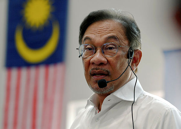 Command of Bahasa Melayu among people should be improved: Anwar