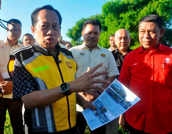 Deputy Public Works Minister Datuk Seri Ahmad Maslan - BERNAMApix