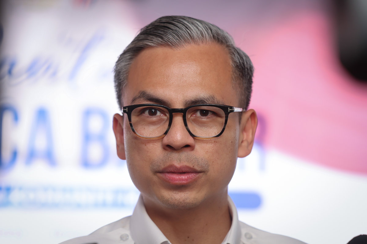 Menteri Komunikasi Datuk Fahmi Fadzil. - BERNAMA
