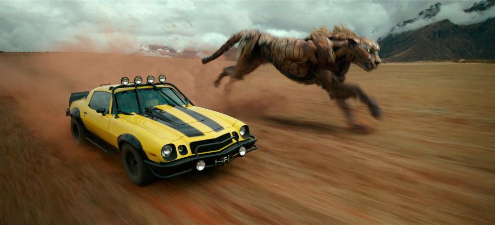 The animal-themed Maximals aren’t the first non-Autobot or Decepticon faction to appear in these Transformers movies, but they certainly make a more impactful entrance. $!The animal-themed Maximals aren’t the first non-Autobot or Decepticon faction to appear in these Transformers movies, but they certainly make a more impactful entrance.