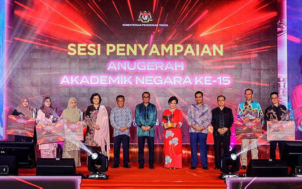 Bernamapix