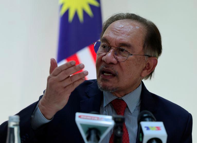 Prime Minister Datuk Seri Anwar Ibrahim speaks during a press conference before concluding his three-day working visit to the United Arab Emirates (UAE). - BERNAMAPIX